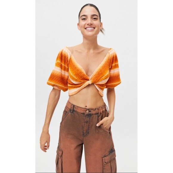 Urban Outfitters Tops - Urban Outfitters Lena Orange Twist Front Crop Top Size Medium‎ Brand New